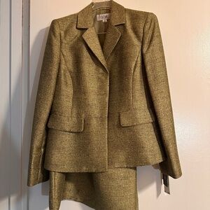 Le Suit Olive Green Skirt Suit Set - Blazer & Skirt - Size 8 - NWT